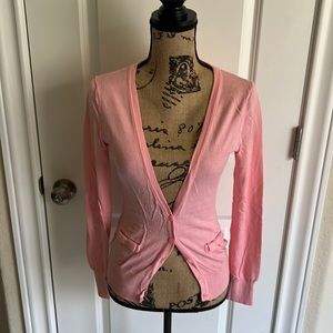 Lightweight sweater